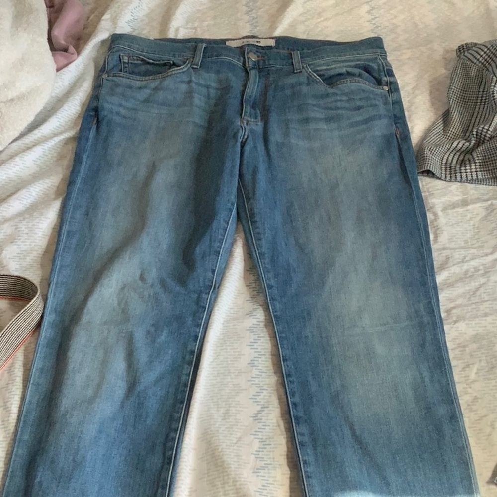 Brand new joes blue jeans size 34 slim.